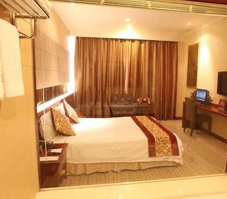 Suzhou Plaza Hotel מראה חיצוני תמונה